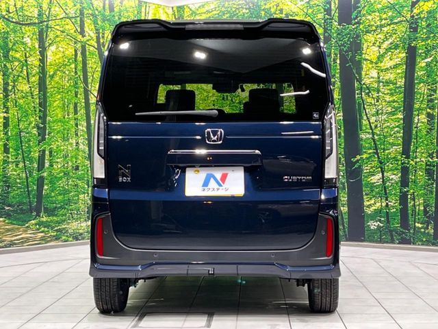 HONDA N BOX CUSTOM 2024
