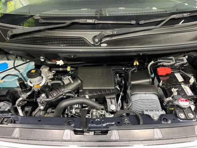 HONDA N BOX CUSTOM 2024