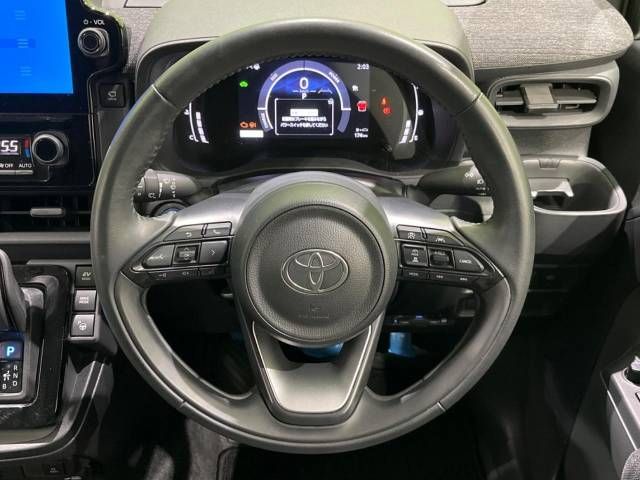 TOYOTA SIENTA HYBRID 2023