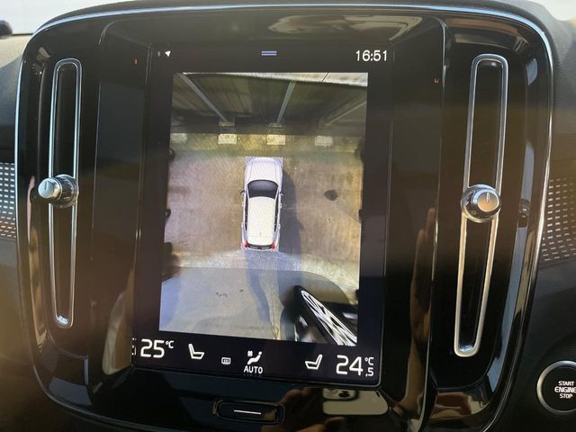 VOLVO VOLVO XC40 2021