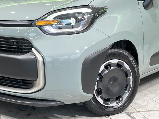 TOYOTA SIENTA HYBRID 2025