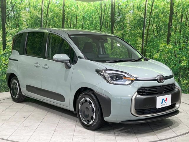 TOYOTA SIENTA HYBRID 2025