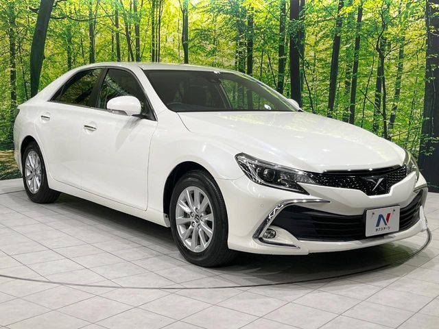 TOYOTA MARK X 2019