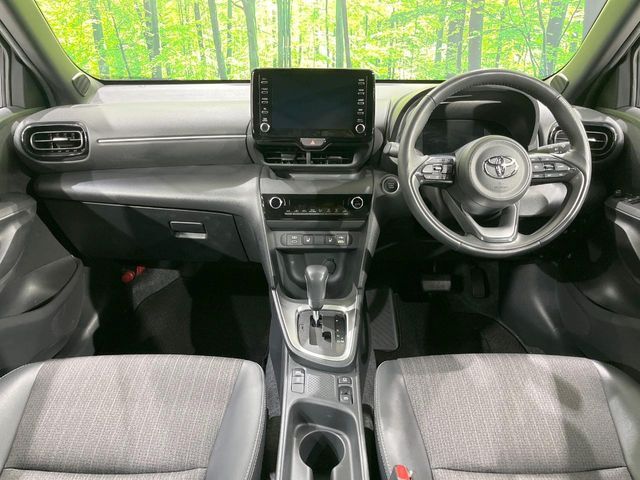 TOYOTA YARIS CROSS 2023