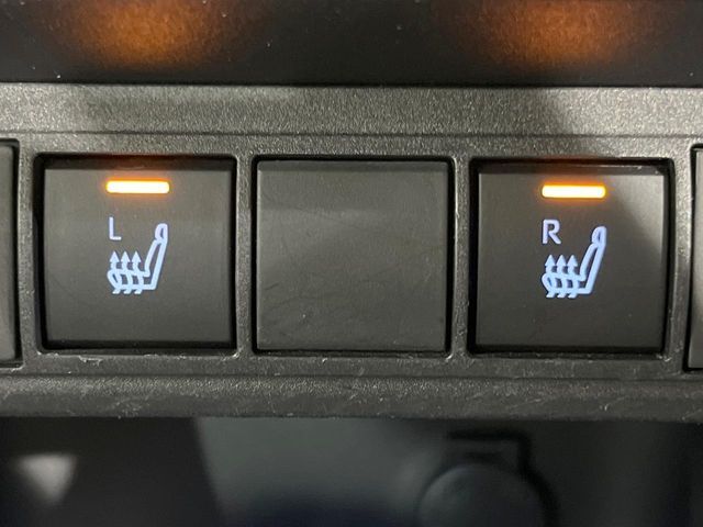 TOYOTA YARIS CROSS 2023