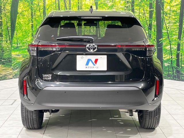 TOYOTA YARIS CROSS 2023