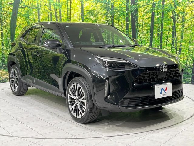 TOYOTA YARIS CROSS 2023