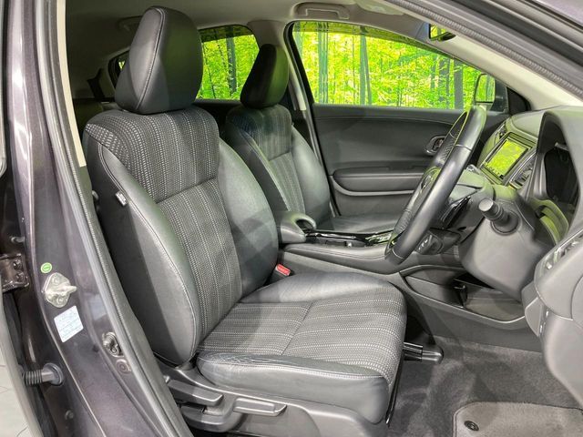 HONDA VEZEL HYBRID 2015