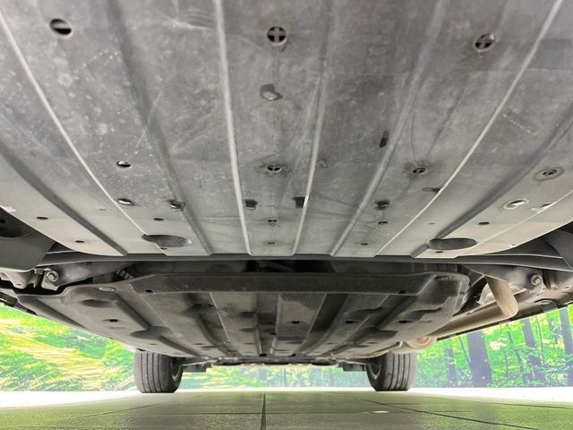 HONDA VEZEL HYBRID 2015