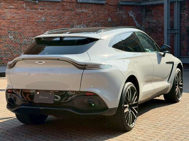 ASTON MARTIN ASTON MARTIN SUV 2024
