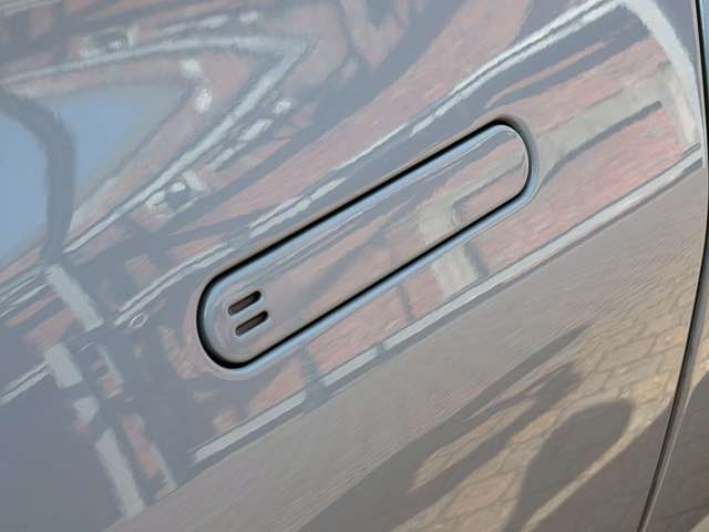 ASTON MARTIN ASTON MARTIN SUV 2024