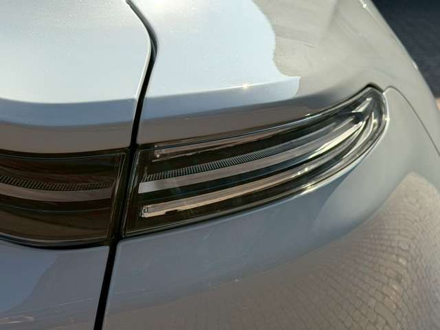 ASTON MARTIN ASTON MARTIN SUV 2024