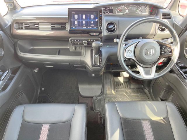 HONDA N BOX CUSTOM 2019