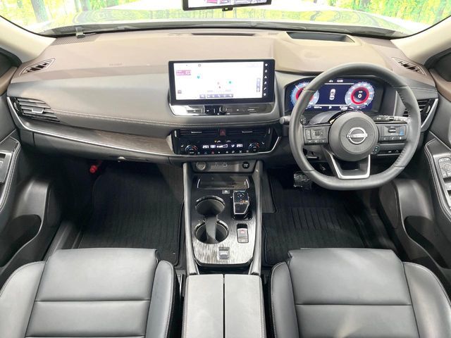 NISSAN X-TRAIL HYBRID 2WD 2024