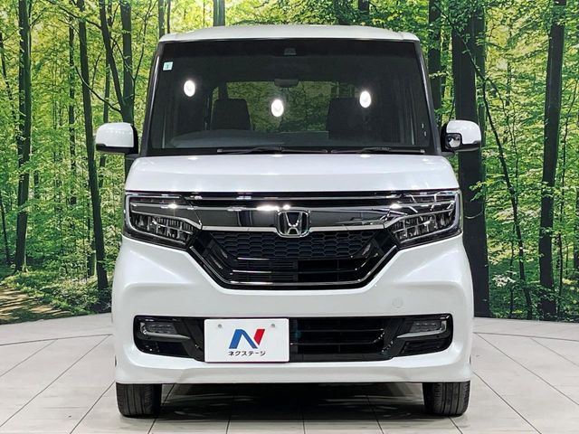 HONDA N BOX CUSTOM 4WD 2019