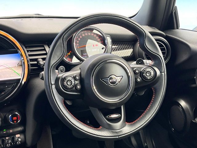 BMW MINI COOPER SD 2019