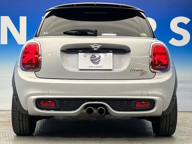 BMW MINI COOPER SD 2019