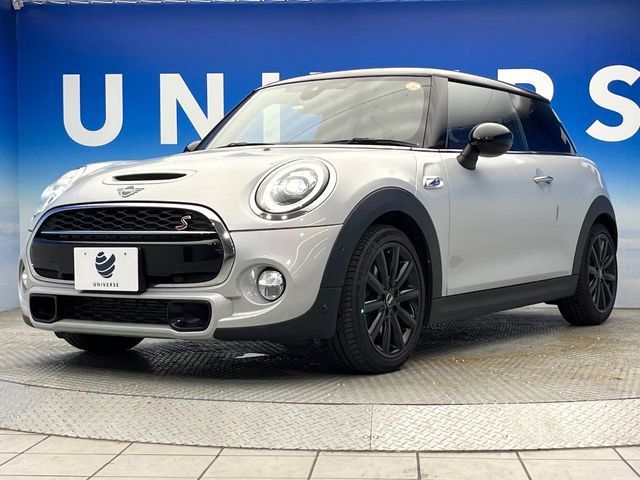 BMW MINI COOPER SD 2019