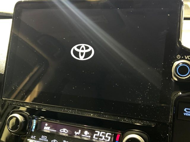 TOYOTA SIENTA HYBRID 2024