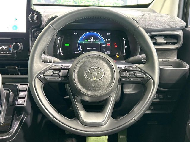 TOYOTA SIENTA HYBRID 2024