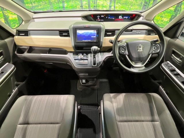 HONDA FREED 2017
