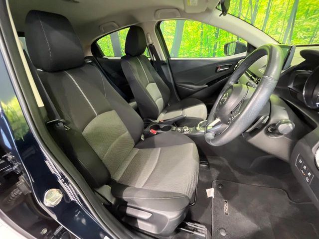 MAZDA DEMIO 4WD 2018