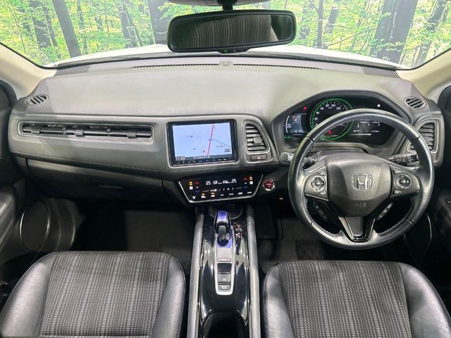 HONDA VEZEL HYBRID 2017