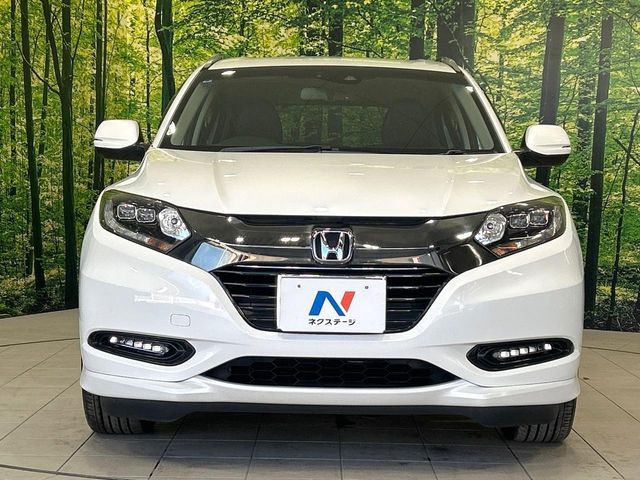 HONDA VEZEL HYBRID 2017