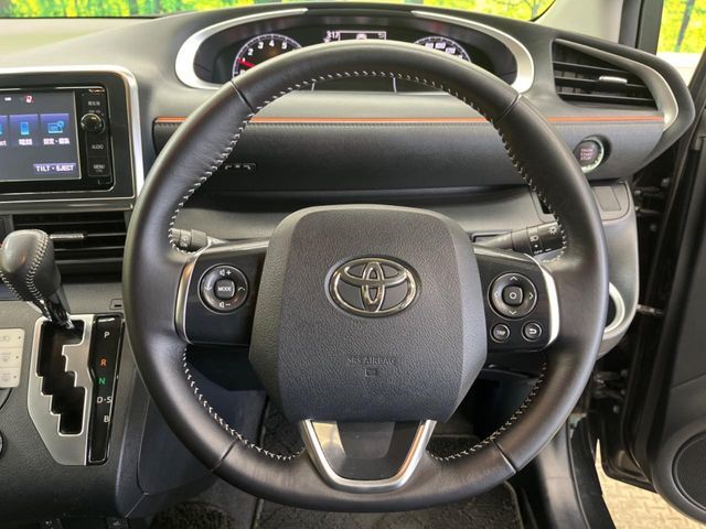 TOYOTA SIENTA 2016