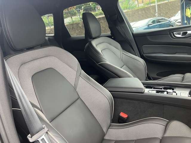 VOLVO VOLVO XC60 2022