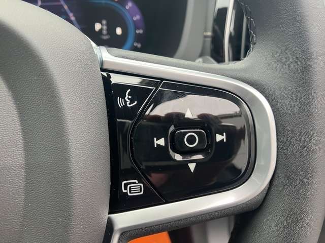 VOLVO VOLVO XC60 2022