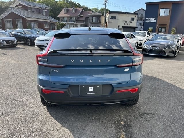 VOLVO VOLVO C40 2022