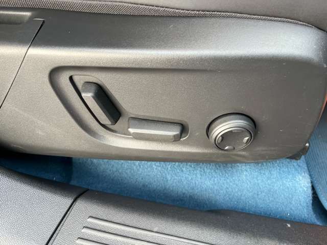 VOLVO VOLVO C40 2022