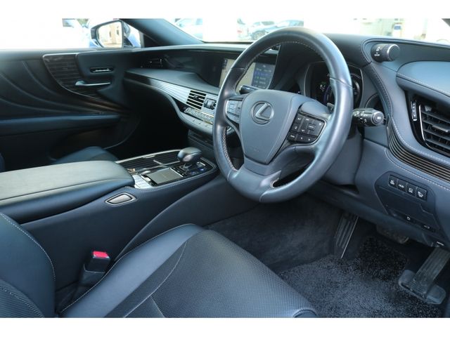 TOYOTA LEXUS LS500h 2018