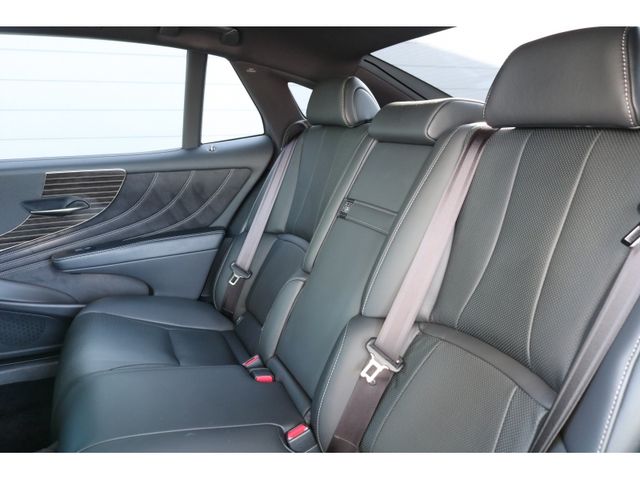 TOYOTA LEXUS LS500h 2018