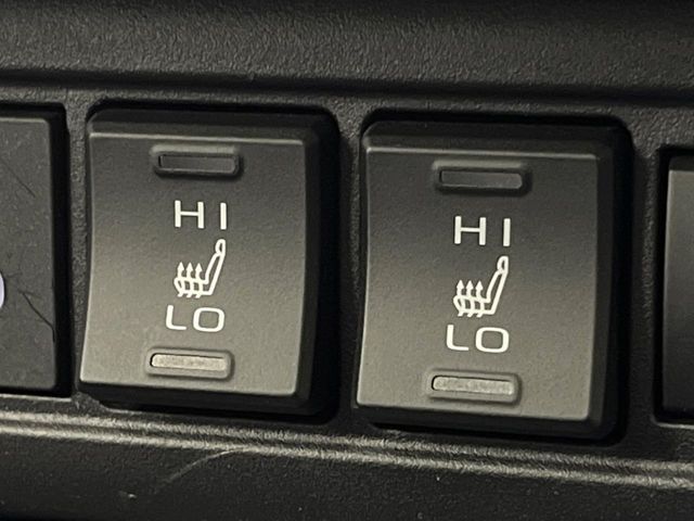 TOYOTA COROLLA CROSS HYBRID 2025