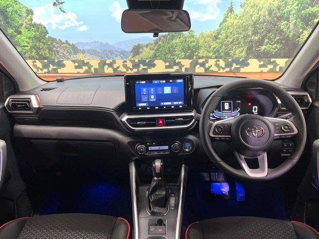 TOYOTA RAIZE HYBRID 2022