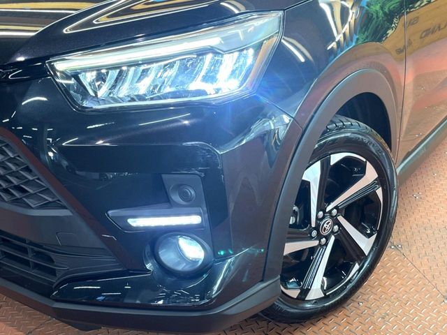 TOYOTA RAIZE HYBRID 2022