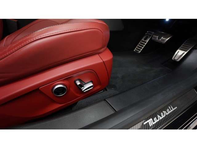 MASERATI MASERATI GHIBLI Sedan 2022