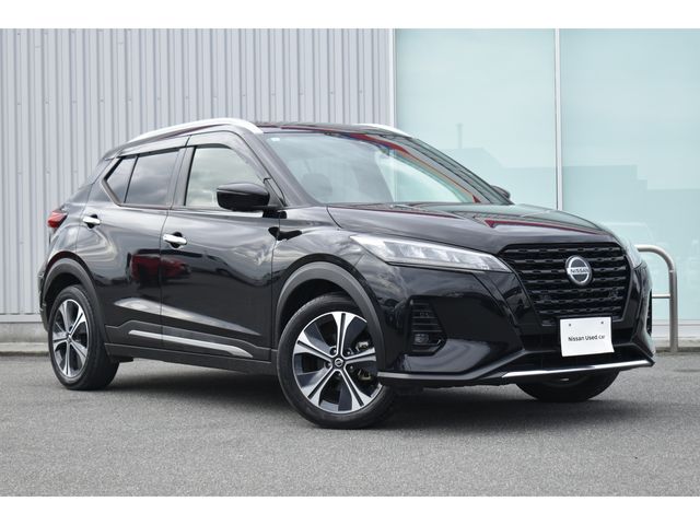 NISSAN KICKS 2021