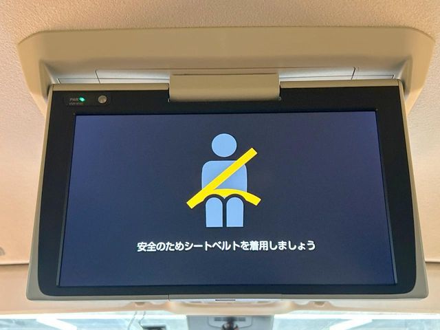 TOYOTA SIENTA HYBRID 2022