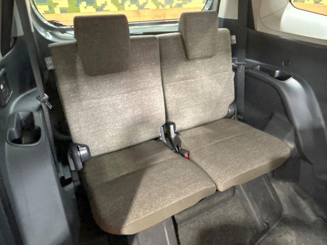 TOYOTA SIENTA HYBRID 2022