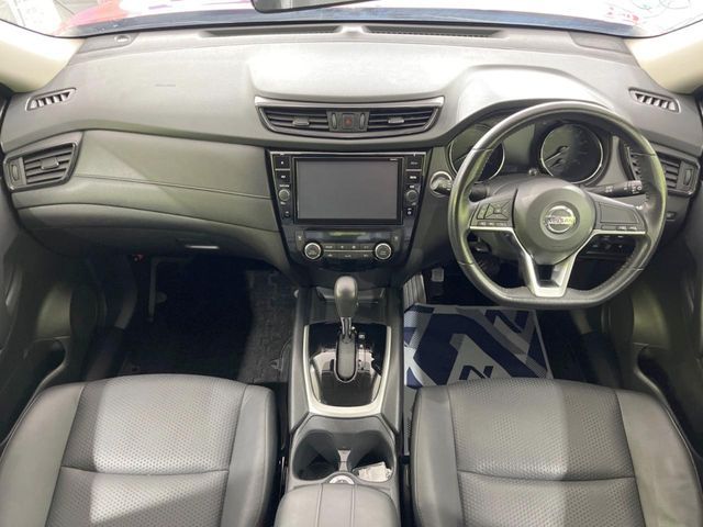 NISSAN X-TRAIL 4WD 2018