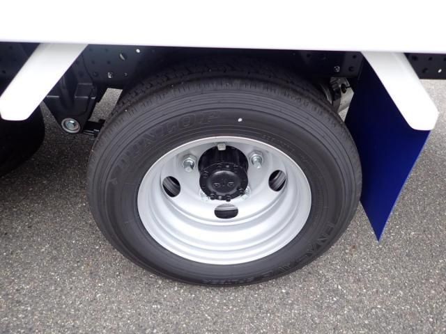 MITSUBISHI CANTER 2025