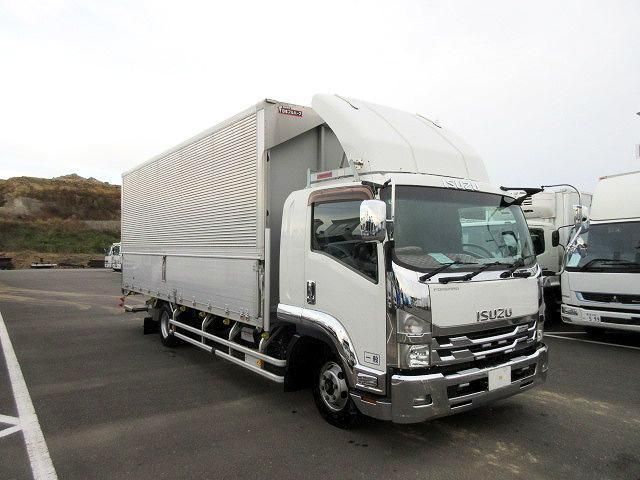 ISUZU FORWARD 2016