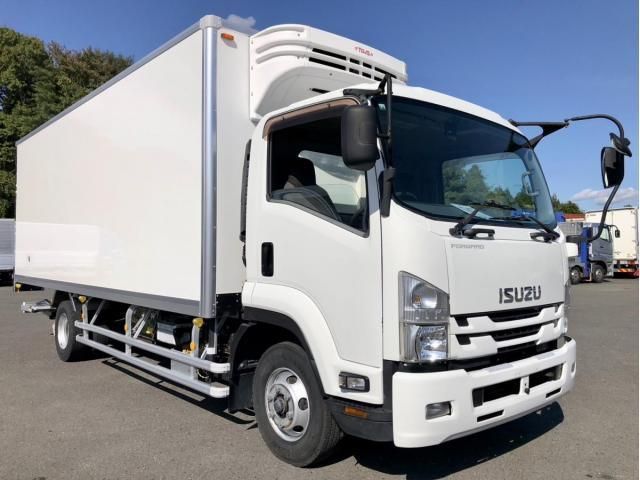 ISUZU FORWARD 2016