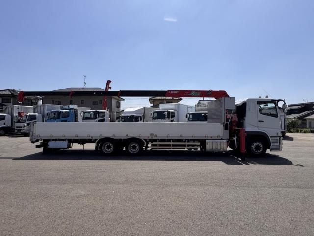 MITSUBISHI FUSOU SUPER GREAT 2018