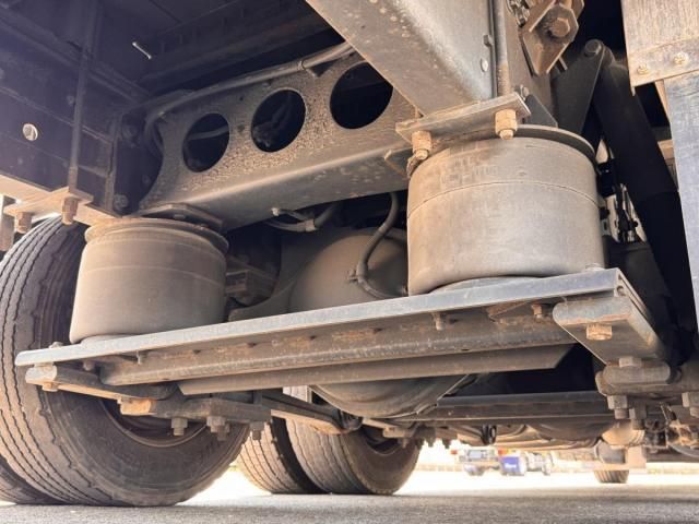 MITSUBISHI FUSOU SUPER GREAT 2018