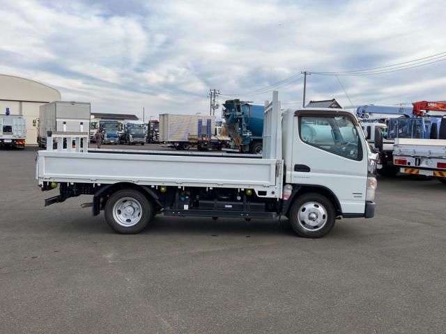 MITSUBISHI CANTER 2017