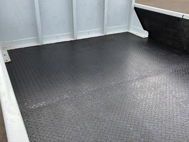 MITSUBISHI CANTER 2017